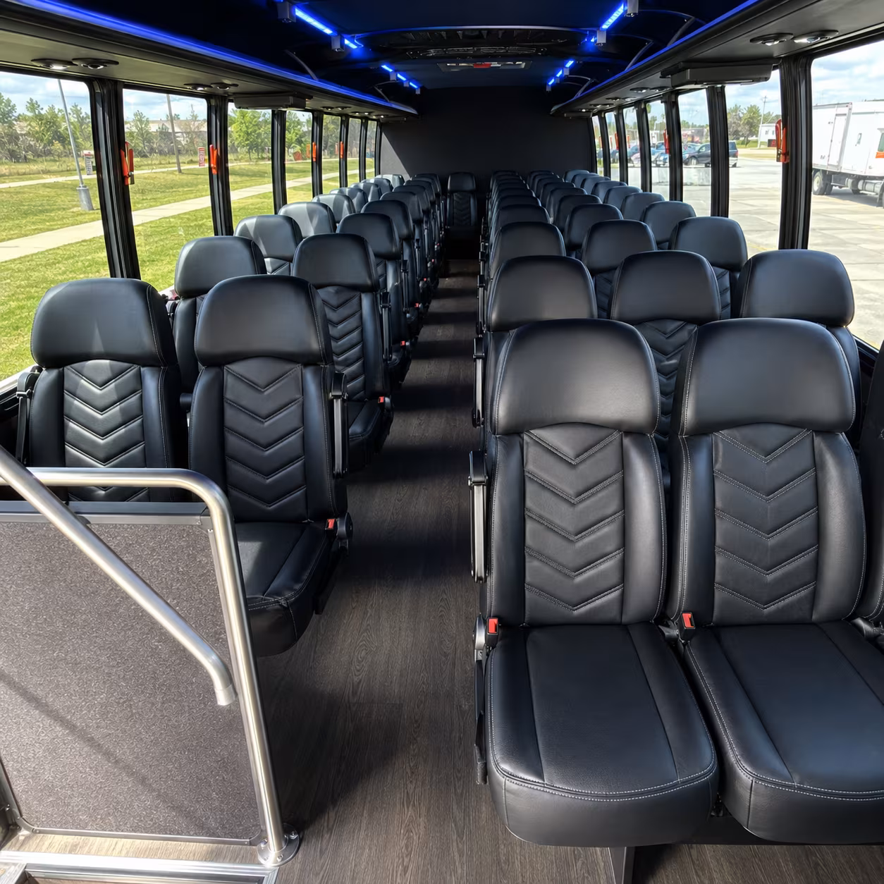 Sacramento Airport Shuttle & Transportation party bus exterior