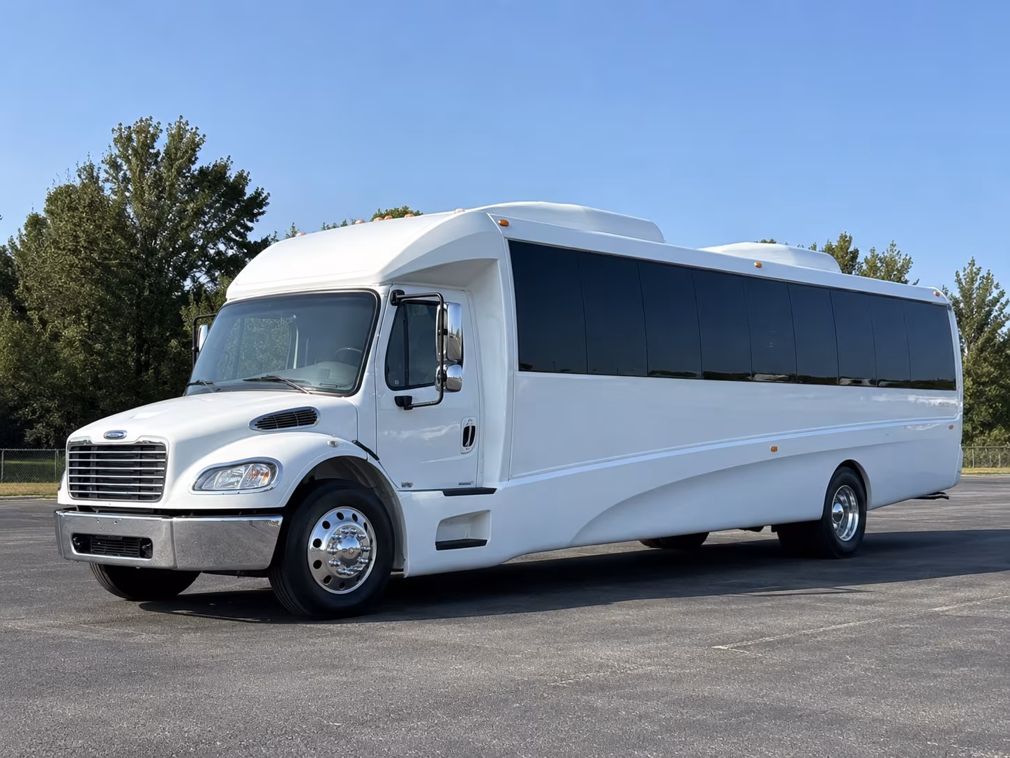Sacramento Birthday, Sweet 16, & Quinceañera Transportation party bus exterior