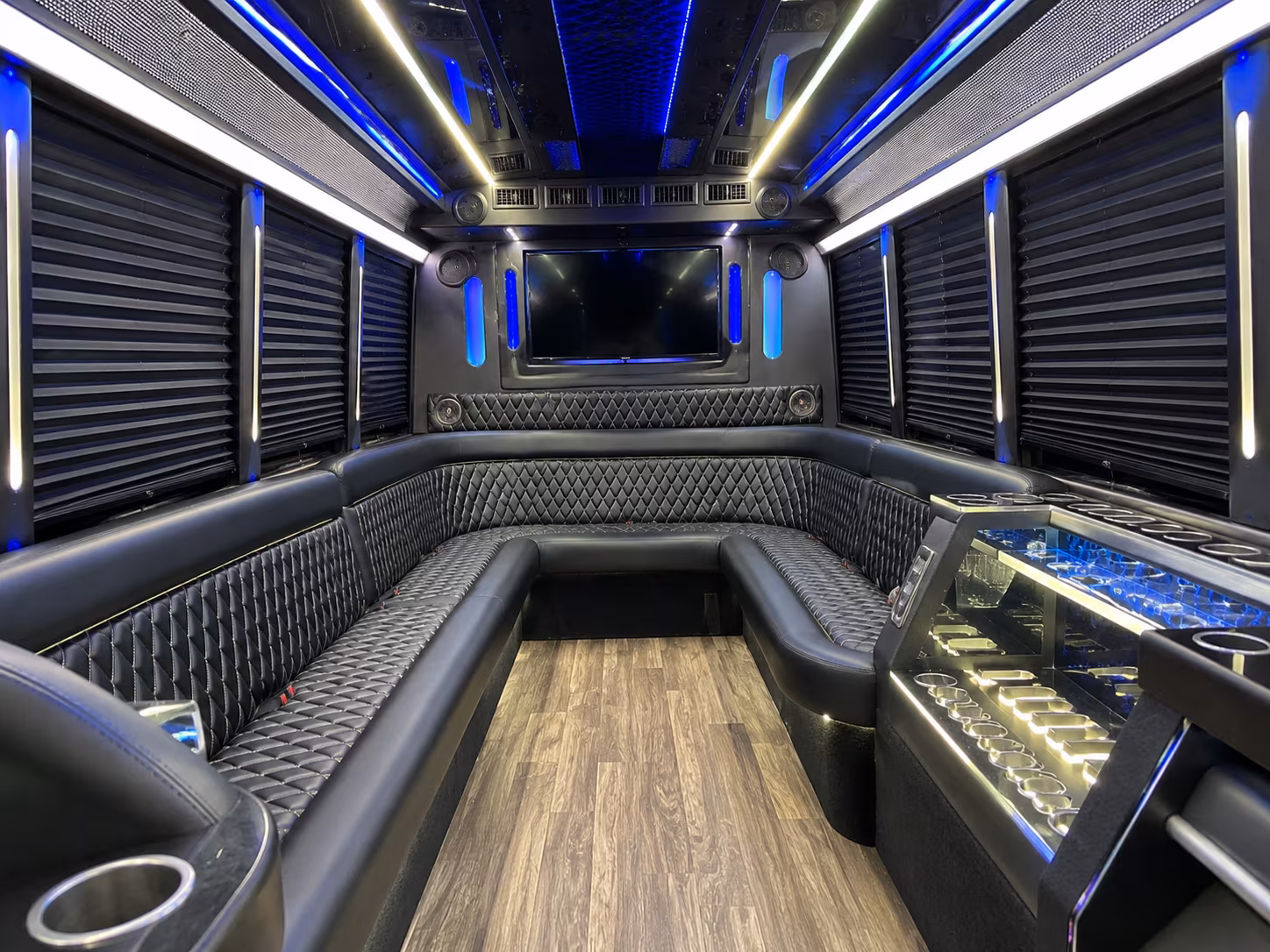Sacramento Prom & Homecoming Transportation group transportation